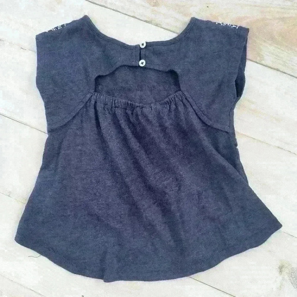 Old Navy Toddler Girls Blue Tribal Print Keyhole Back Short Sleeve Top Size 2T - Picture 4 of 5